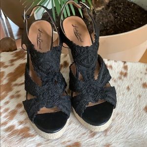 NWOT Lucky Brand Wedges